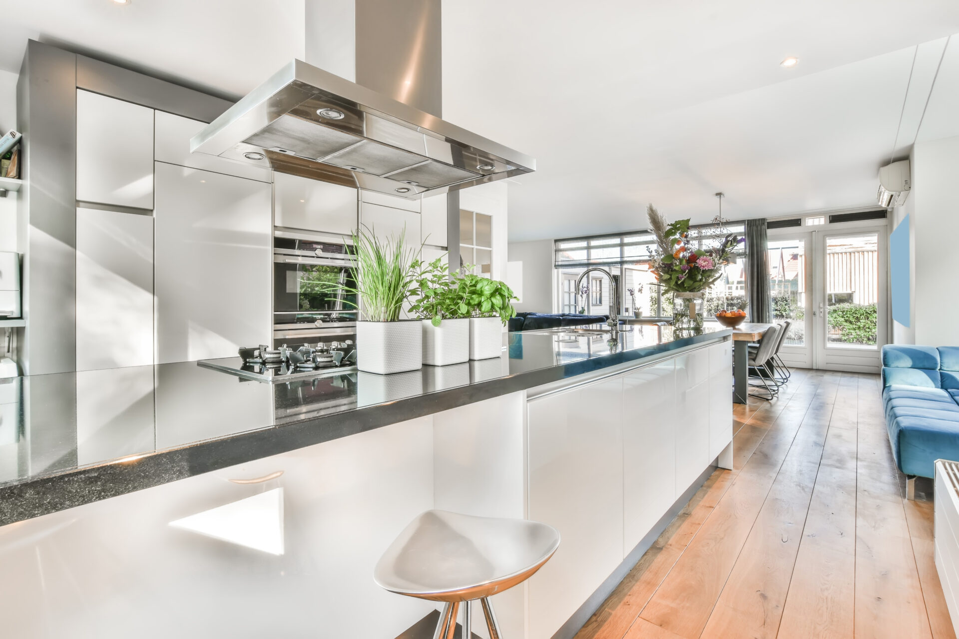 corner kitchen furniture in modern apartment 2023 11 27 04 54 43 utc